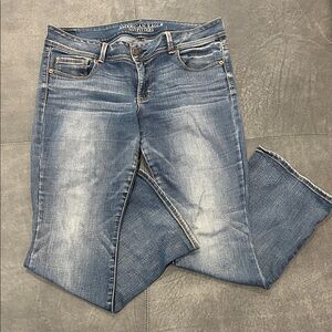 American Eagle Outfitters Low-Rise Kick Boot Super Stretch Jeans